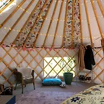 Myrtle The Yurt Apartamento Coomleagh